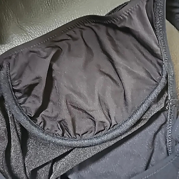 Contours Solitaire V-Neck center Rushing Underwire black One Piece Swimsui… - Picture 12 of 16